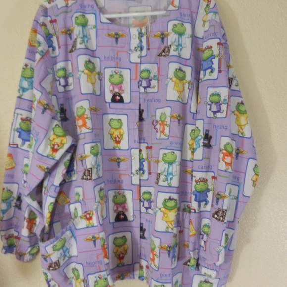 HQ Tops - HQ Nurses Scrubs Womans Frogs Long Sleeve 2X